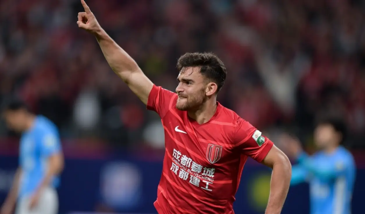 熊猫体育官网德国杯转会期再迎强敌，成都蓉城单刀错失，主帅态度：震撼外界，医务组通报恢复的简单介绍